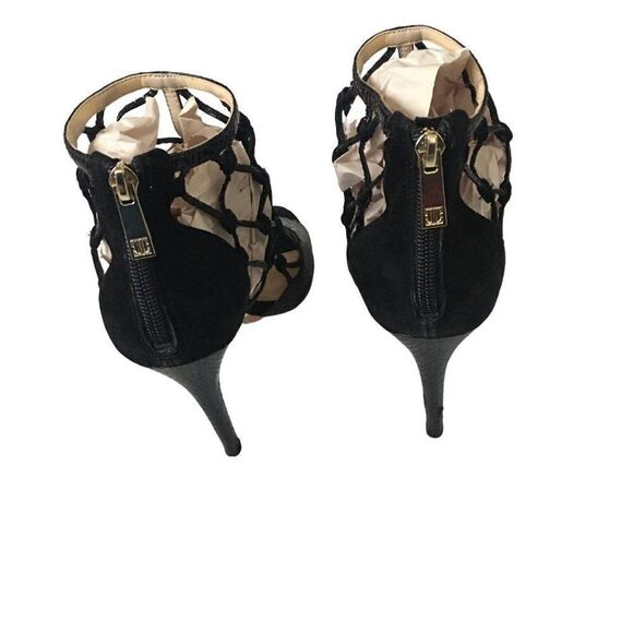 Ivanka Trump caged heels - Picture 9 of 11